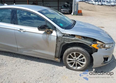 2020 Ford Fusion Hybrid Se from USA, damaged, VIN 3FA6P0LU4LR212740
